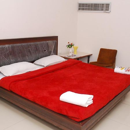 Hotel Harish Palace 阿格拉 外观 照片